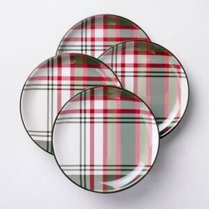 Hearth & Hand 4pk 10.5" Christmas Plaid Melamine Dinner Plates Green/Red/Cream